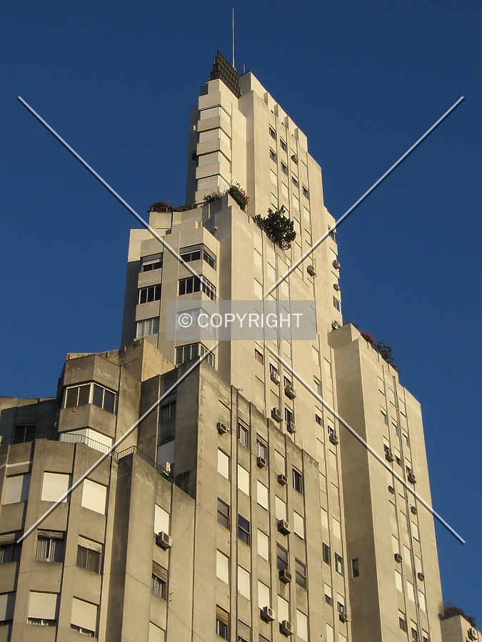 Edificio Kavanagh by Maximiliano Buono