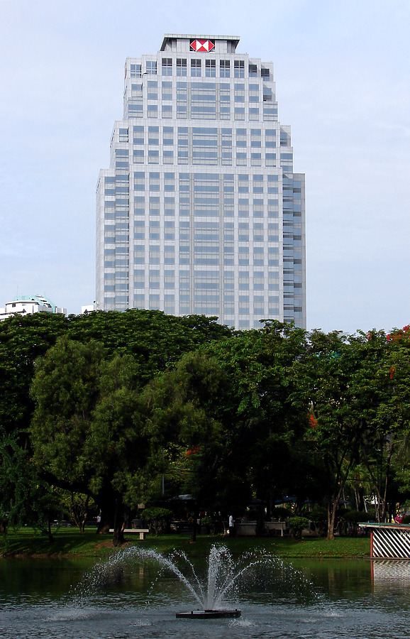 U-Chu Liang Building by Horst Kiechle