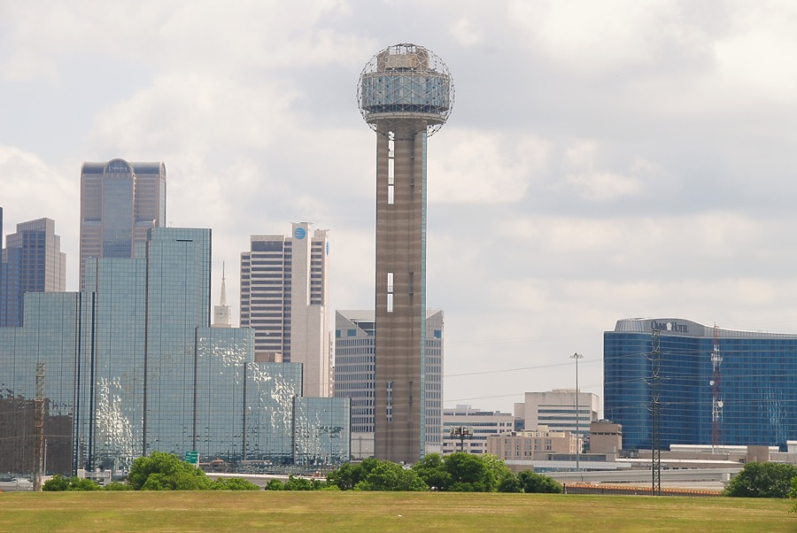 Reunion Tower by Brian LoBue