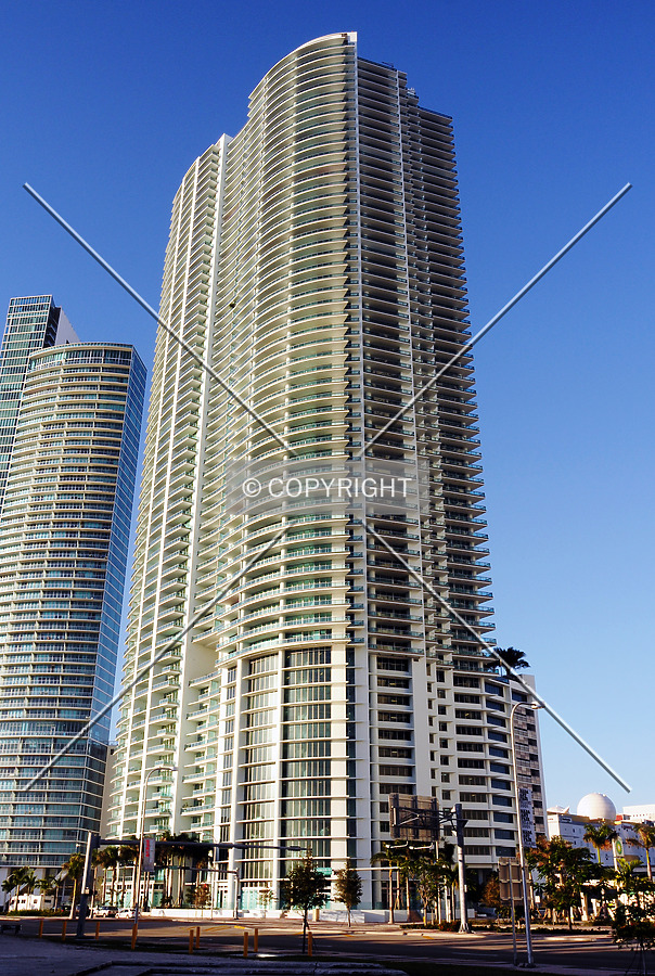 900 Biscayne Bay by Jorge Molina