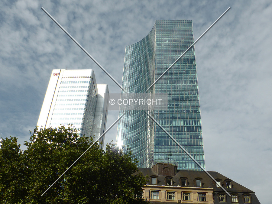 SKYPER Tower by Nephilim