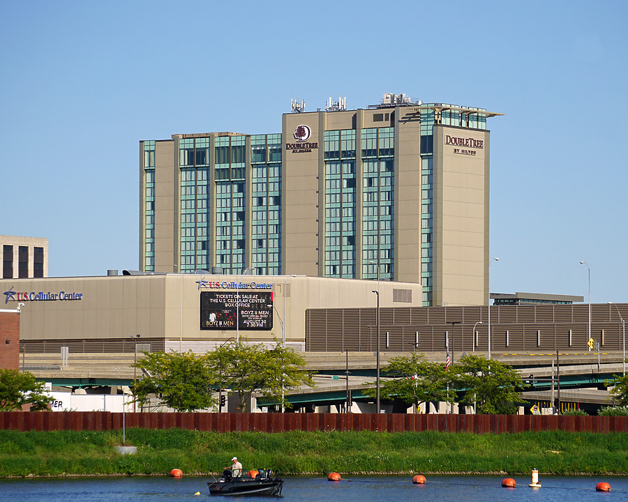 DoubleTree by Hilton Hotel Cedar Rapids Convention Complex Photo 744