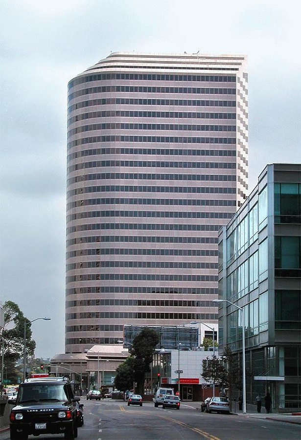 Lake Merritt Plaza by Jim Schwartz