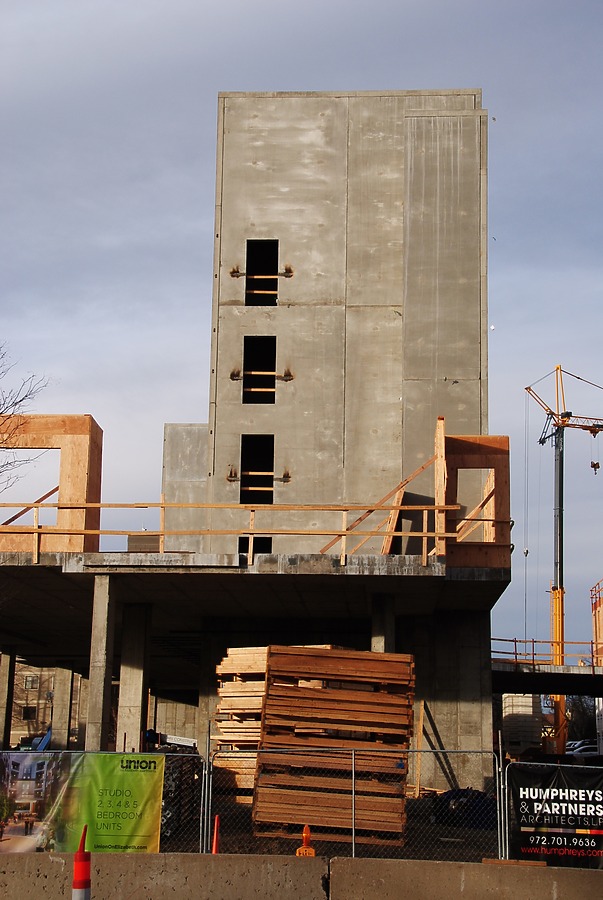 Union on Elizabeth by Brian LoBue