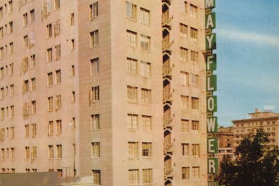 Hilton Checkers Hotel