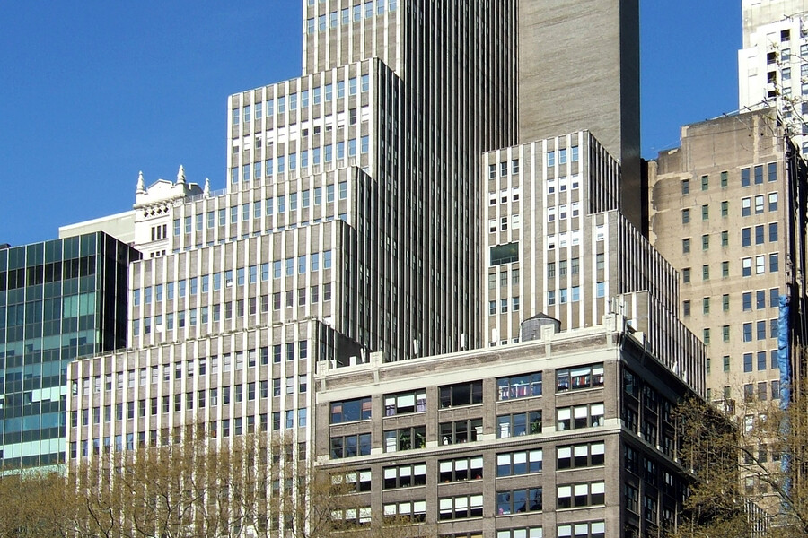 1065 Avenue of the Americas