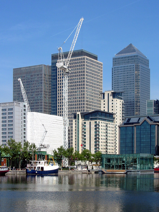 Pan Peninsula East Tower by Jonathan Smith