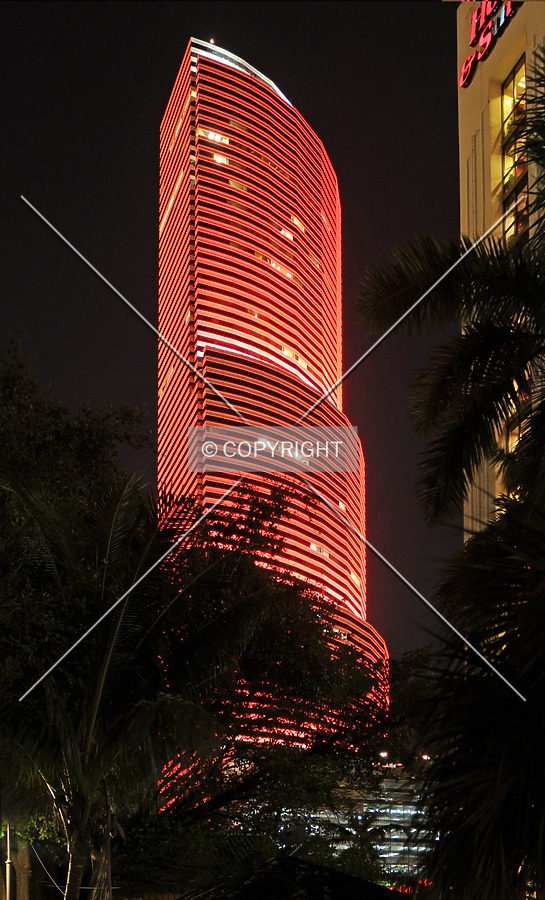 Miami Tower by Jorge Molina