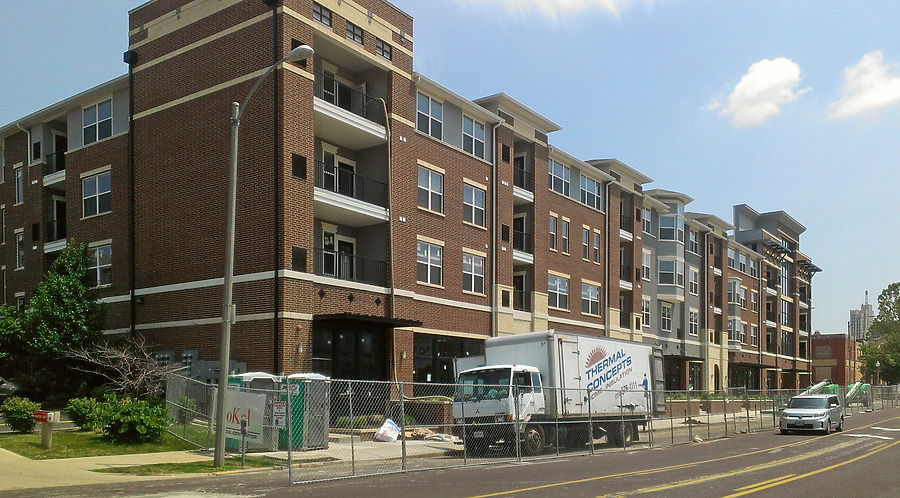 3949 Lindell Apartments by Ryan Hildebrand