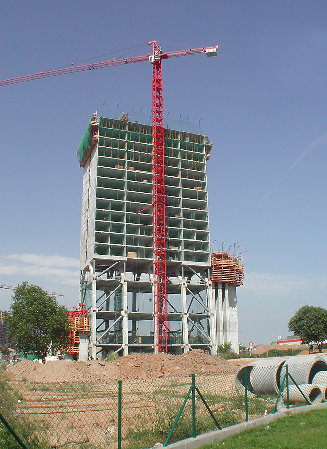 Hesperia Tower by David Guija