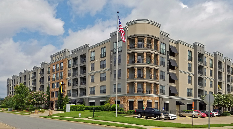 Metropolitan by Ryan Hildebrand