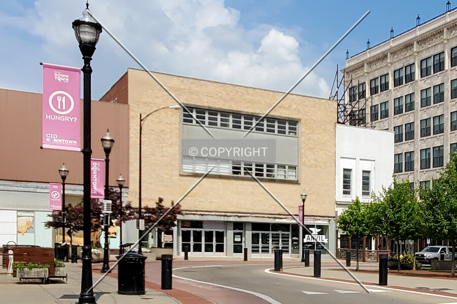 134 West Park Central Square