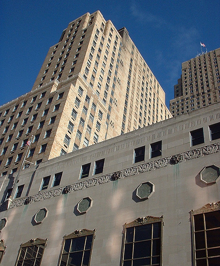 Hilton Cincinnati Netherland Plaza by James Peacock