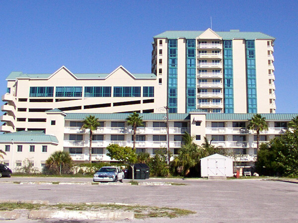 Lido Beach Resort