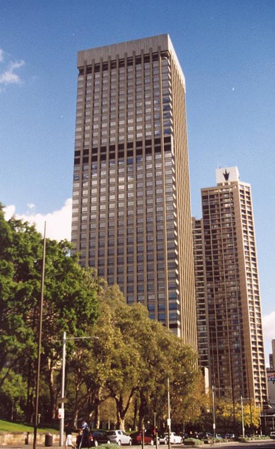 201 Elizabeth Street by Marshall Gerometta