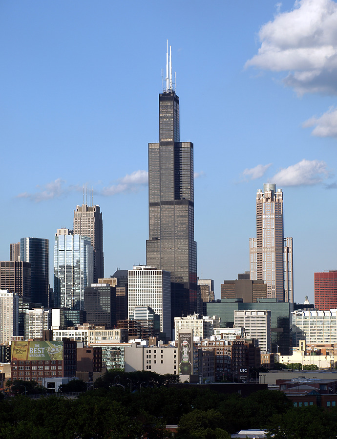 Willis Tower by Marshall Gerometta