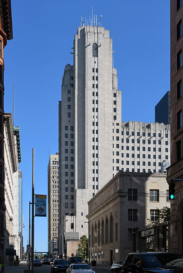 PNC Bank Building by John W. Cahill