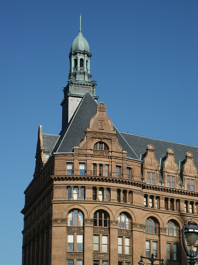 Milwaukee City Hall by Daniel Kieckhefer