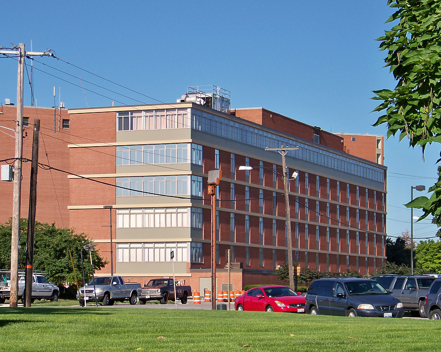 Gateway Regional Medical Center North Annex by Ryan Hildebrand