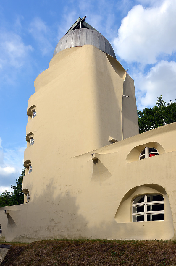 Einsteinturm by John W. Cahill