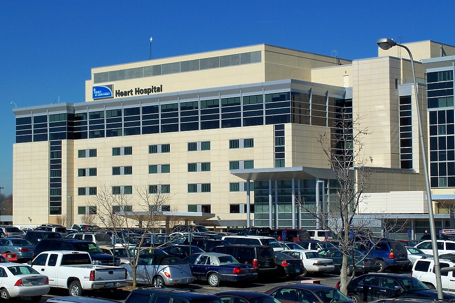 St. John’s Mercy Heart Hospital by Ryan Hildebrand