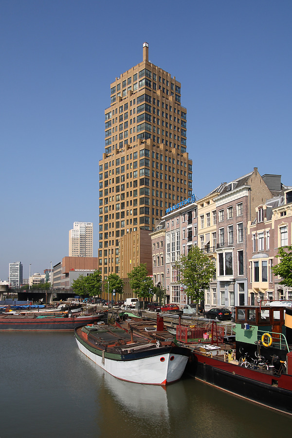 Wijnhaeve by Michiel van Dijk