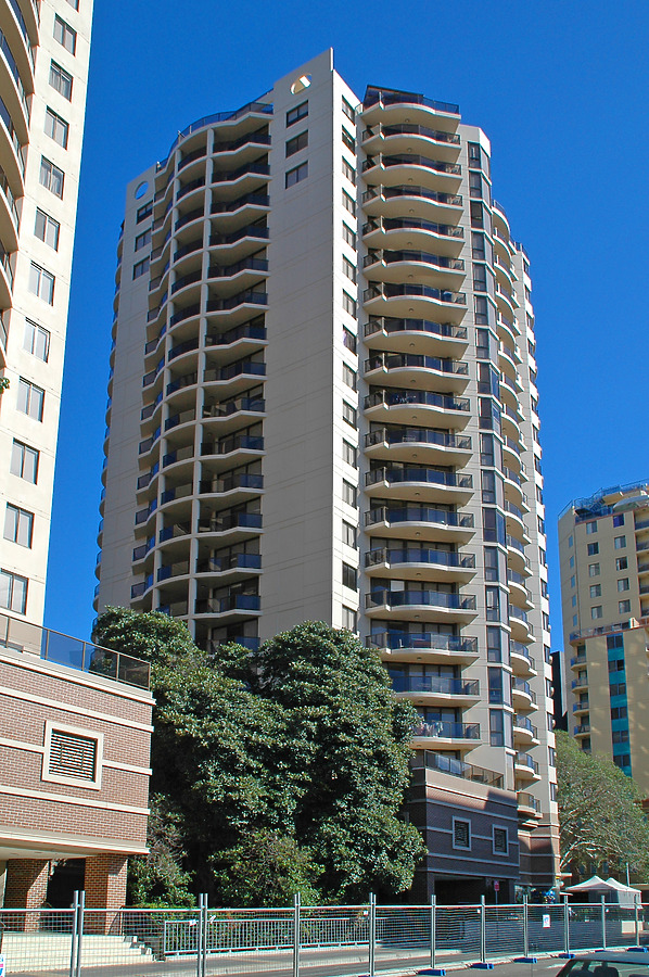 Fiori Tower 1 by John Bek