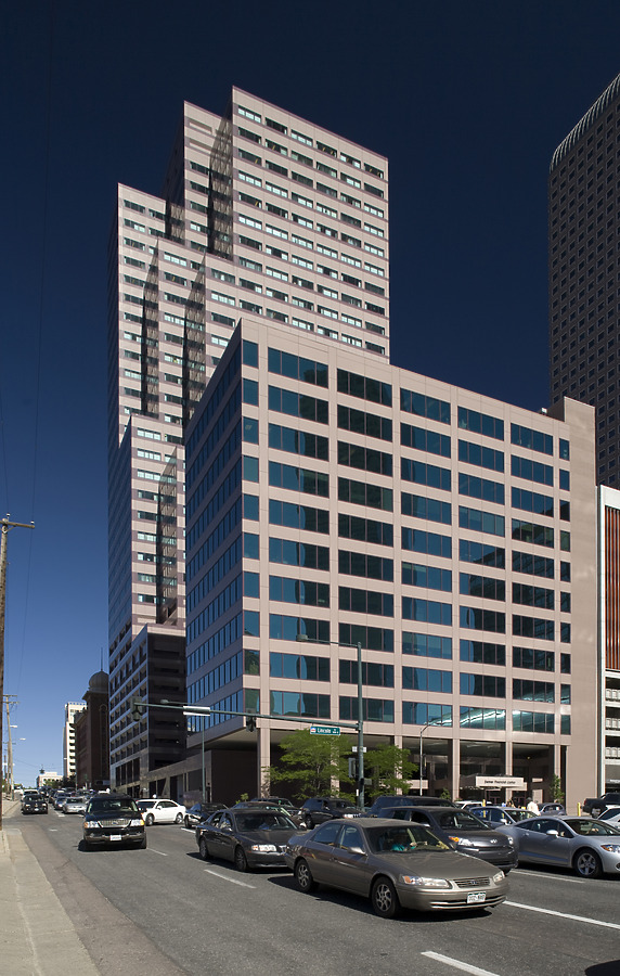 Denver Financial Center Tower 1 by Pavel Toczynski