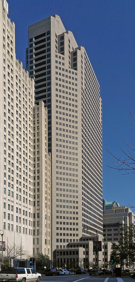 909 Chestnut by Ryan Hildebrand
