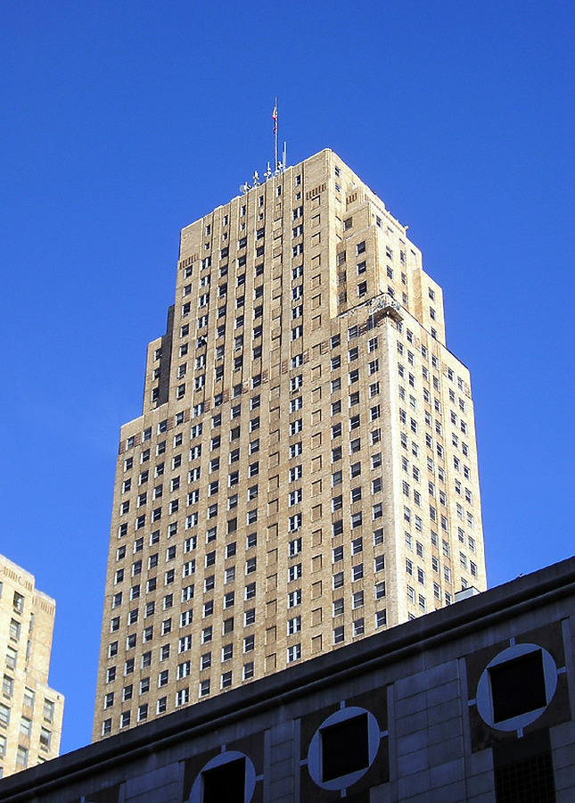 Carew Tower by James Peacock