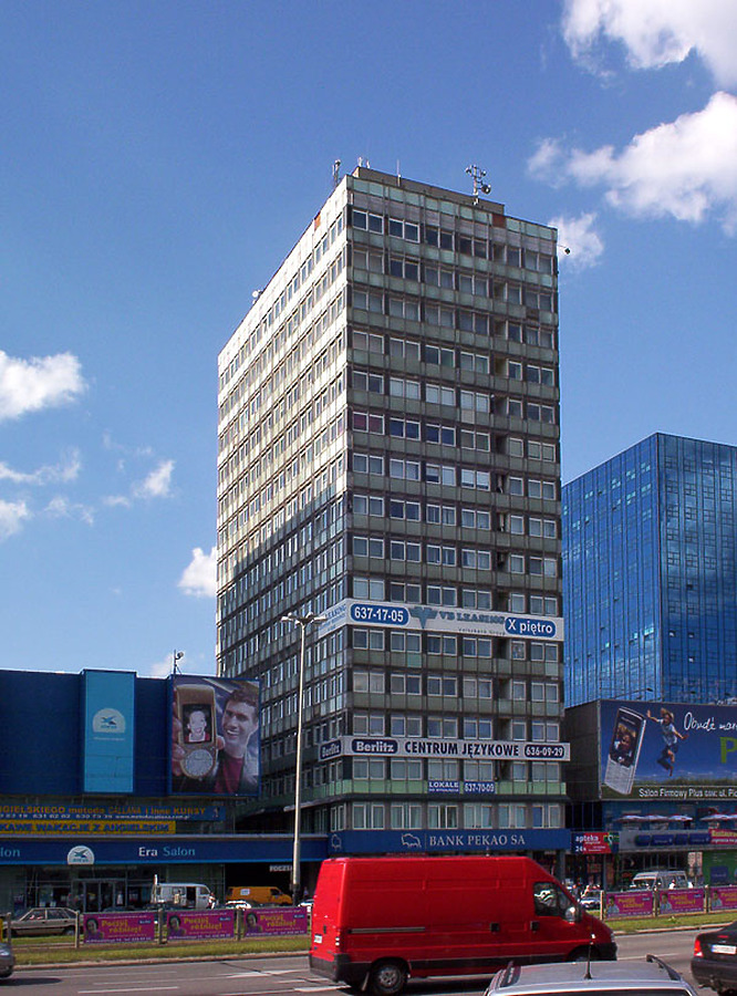 Centrala Pekao S.A. by Pavel Toczynski