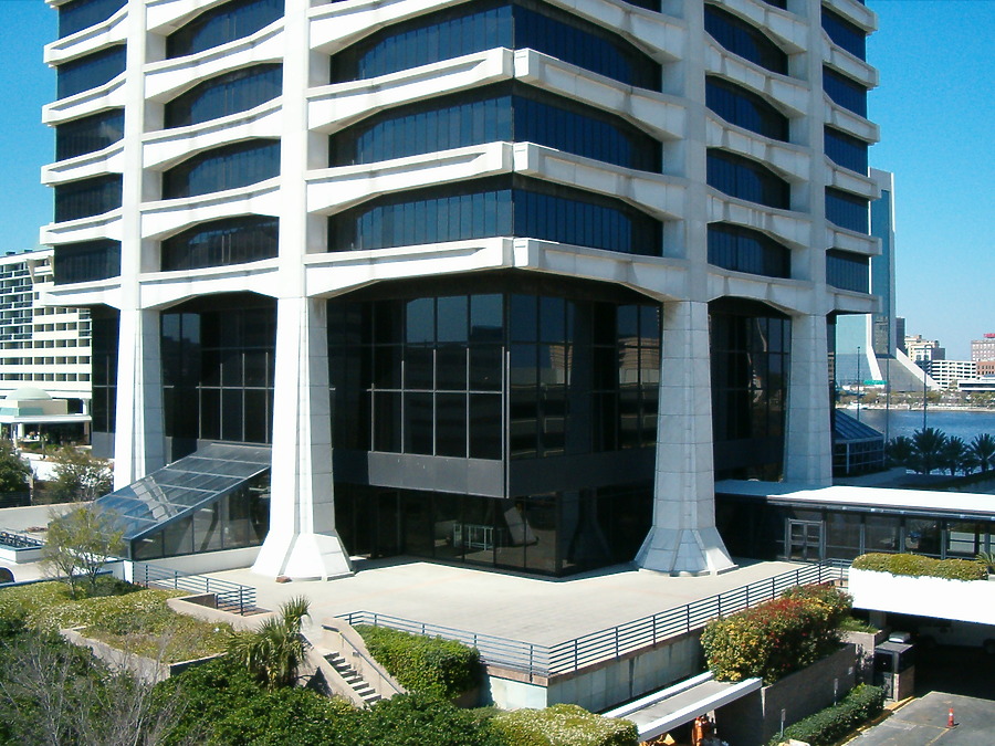Riverplace Tower by Rodney Gunn