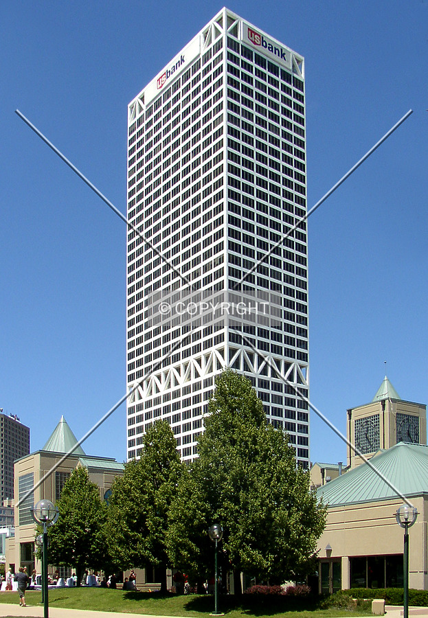 US Bank Center by Chris Patriarca