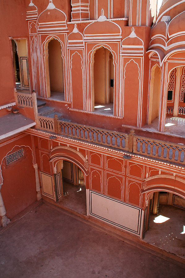 Hawa Mahal by John Bek