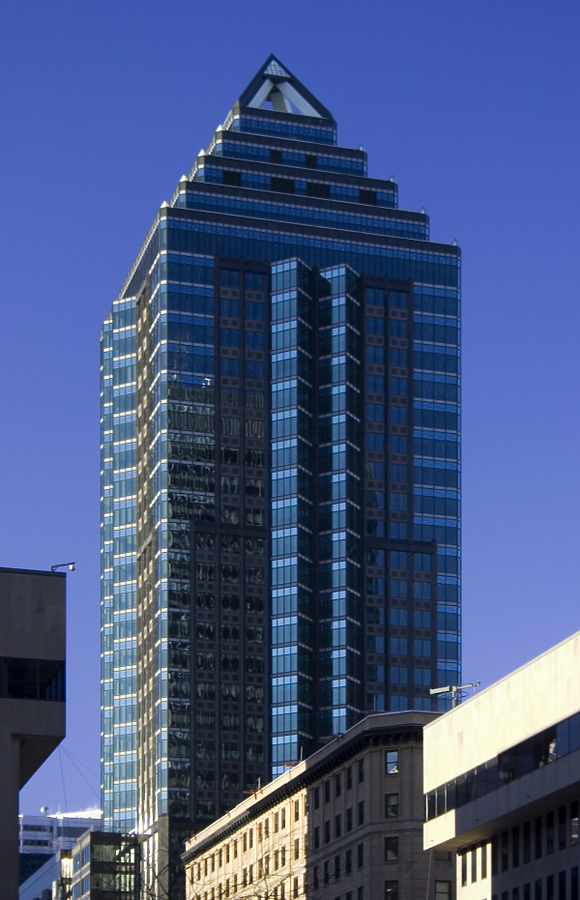 Le 1501 McGill College by Pavel Toczynski