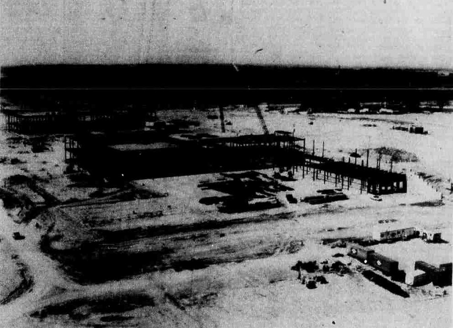 Chesterfield Mall by St. Louis Post Dispatch