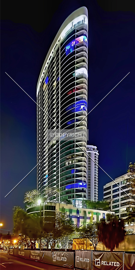 Icon Las Olas by Jorge Molina