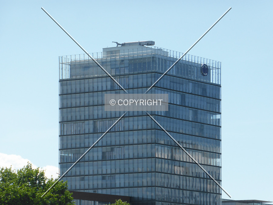 Allianz-Kai by Nephilim