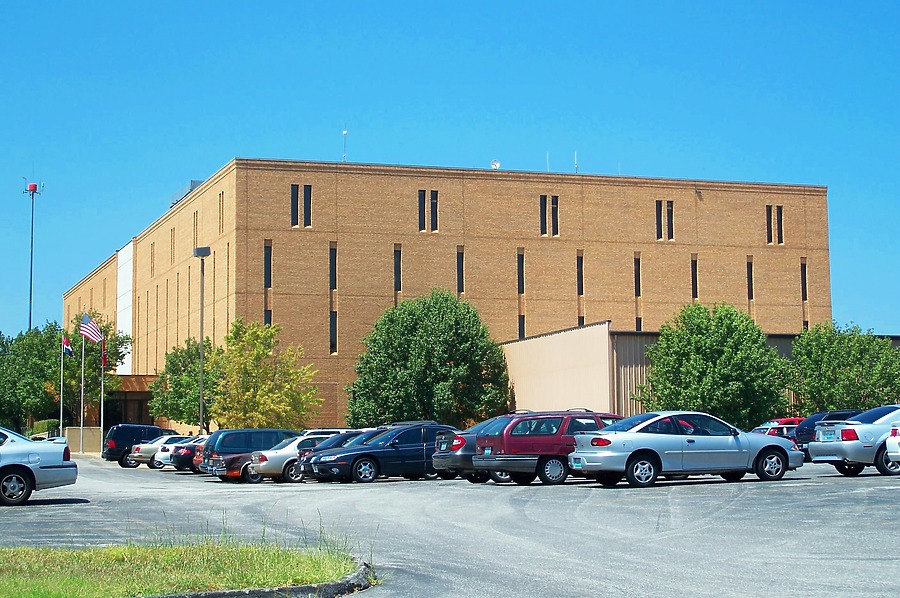 Airport Office Building by Ryan Hildebrand