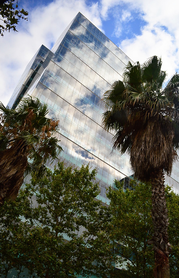 Edificio Praça do Venturoso by Huopa