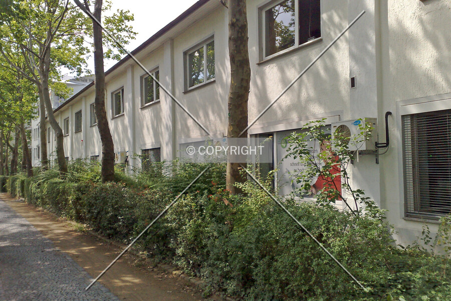 Holzhofallee 19-21
