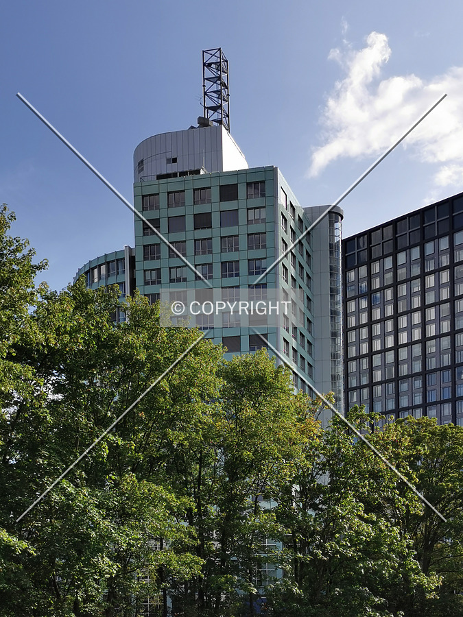 Taunus Tower by Nephilim