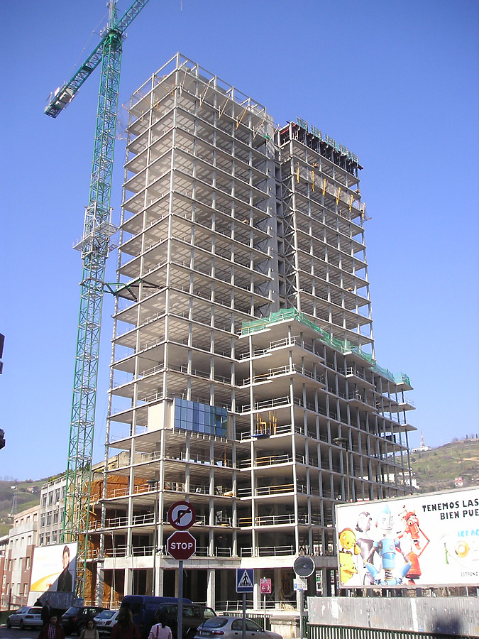 Isozaki Atea I by Mikel Allende