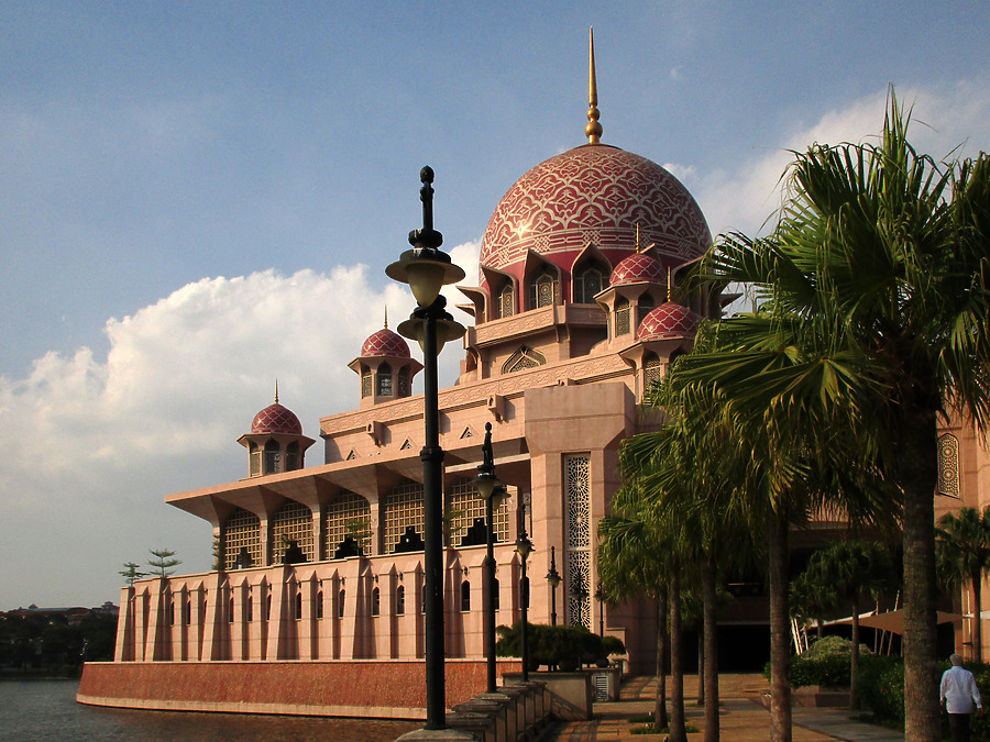 Masjid Putra by Daniel Kieckhefer