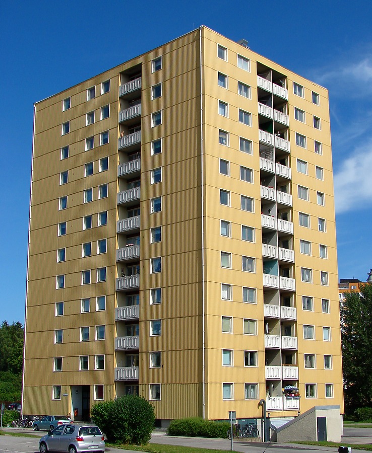 Brunnsängsvägen 2 by Robin Spetz