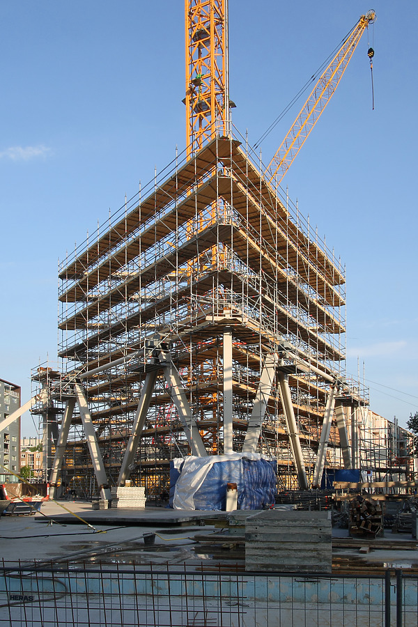 Stadskantoor Leyweg by Michiel van Dijk