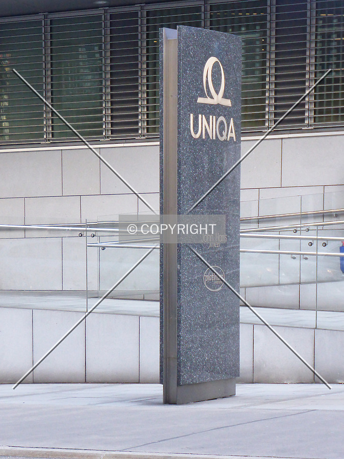 Uniqa Tower by Nephilim