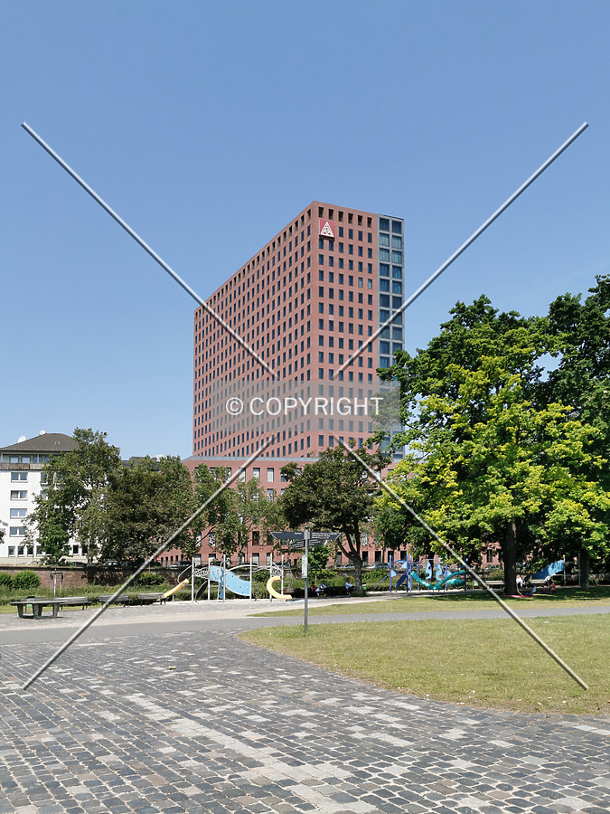 Hochhaus MainForum by Nephilim