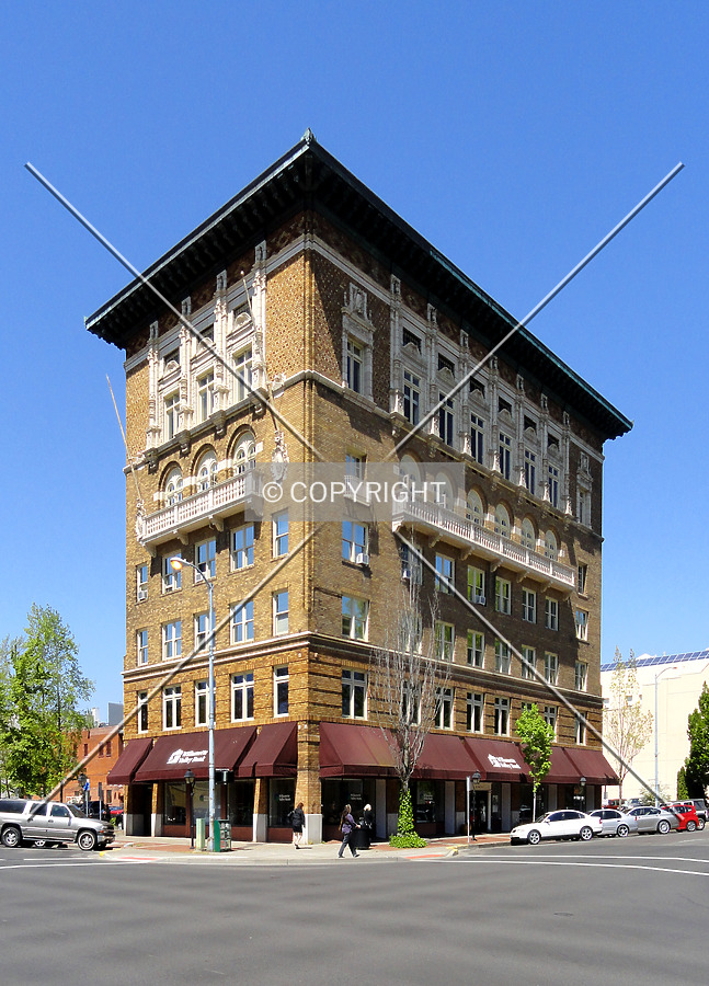 Franklin Building by Chris Patriarca