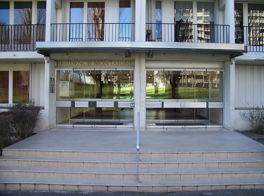 Résidence Montaigne by Florian Barbier